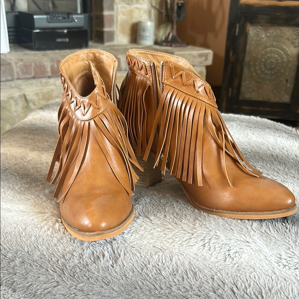 BEAST FASHION Tan Ankle Booties with Fringe